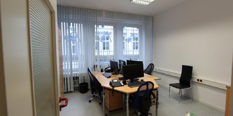 Büro 2