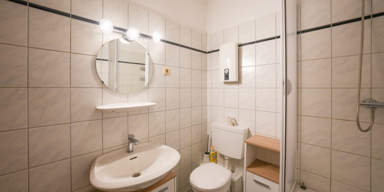 Badezimmer DG