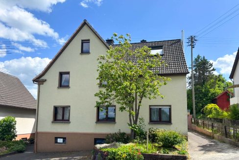 Straßenansicht