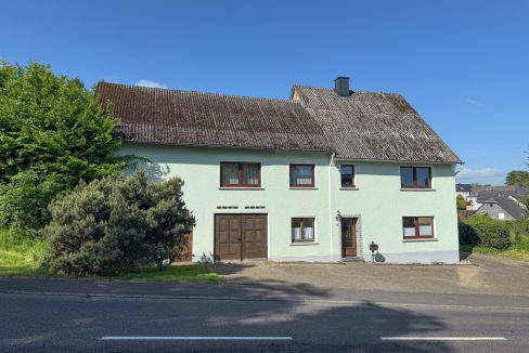 Straßenansicht