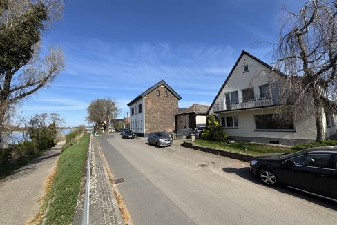Straßenansicht