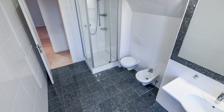 Badezimmer 1 OG