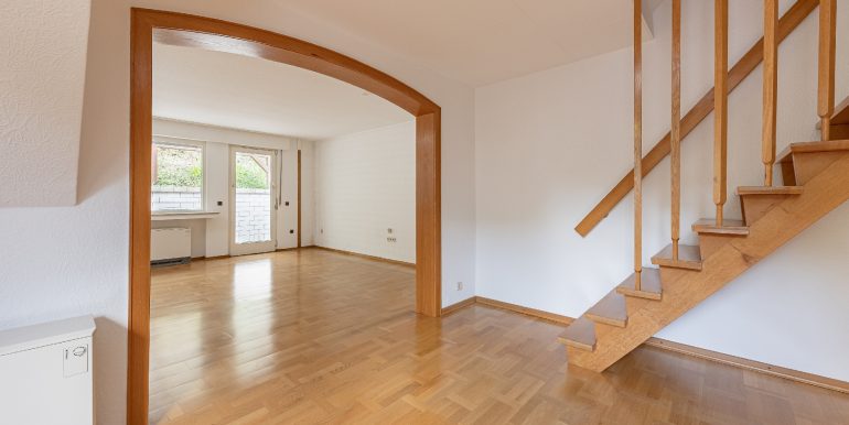 lichtdurchflutetes Wohn- und Esszimmer