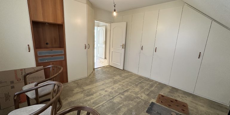 Büro / Gast / Kind