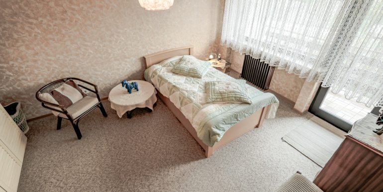 Schlafzimmer 2 OG