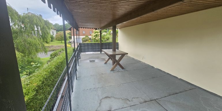 Balkon EG