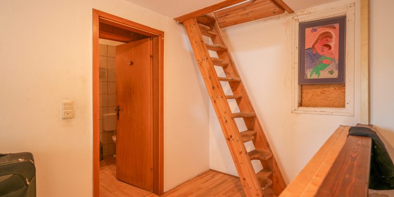 Zugang Nutzfläche Dachgeschoss