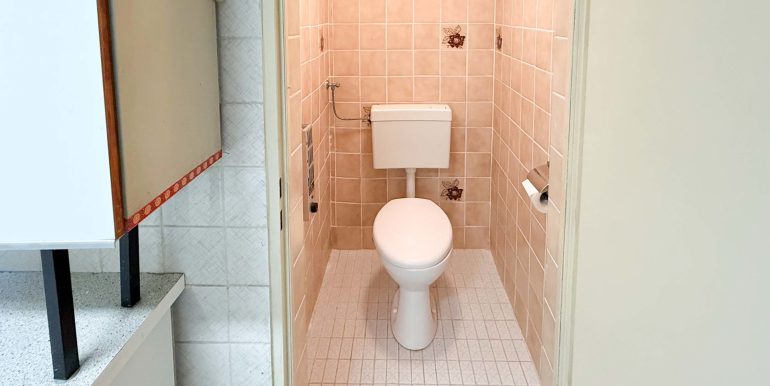 KG WC