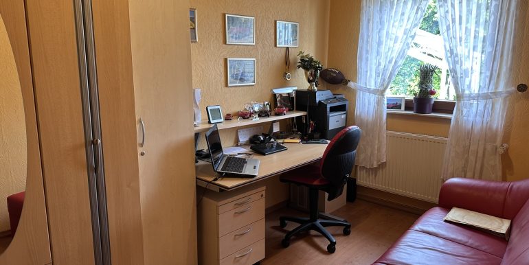 Gästezimmer/Büro EG
