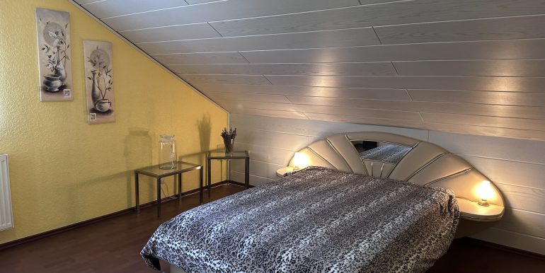 Schlafzimmer OG