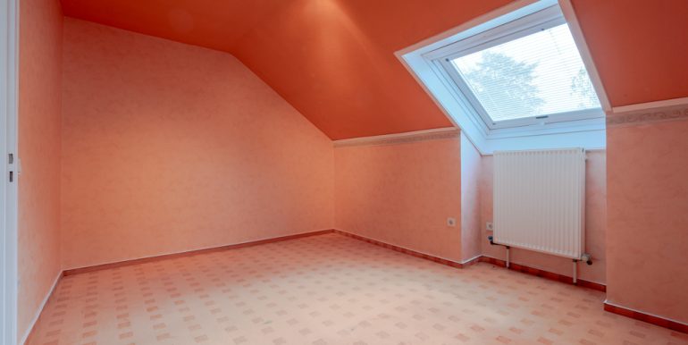 Zimmer 2 OG