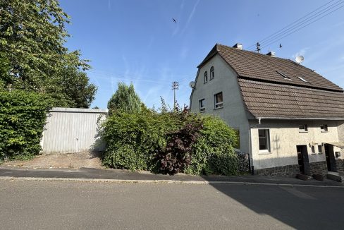 Straßenansicht