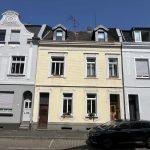Großes EFH mit Altbau-Charme