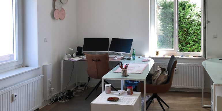 Büro 2
