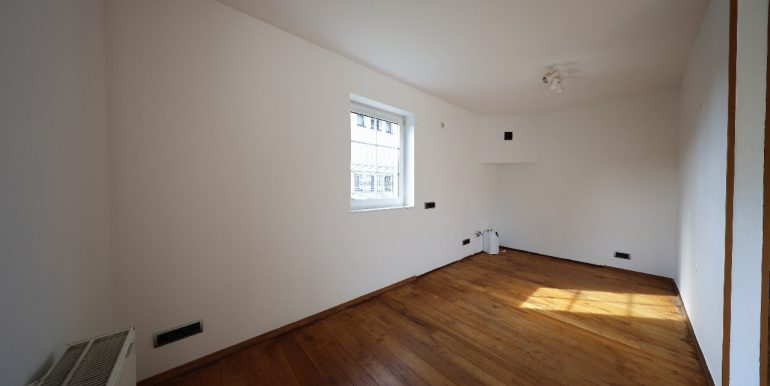 EG: Küche am Wohnraum