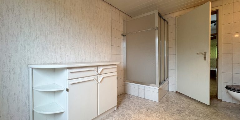 Badezimmer (OG)