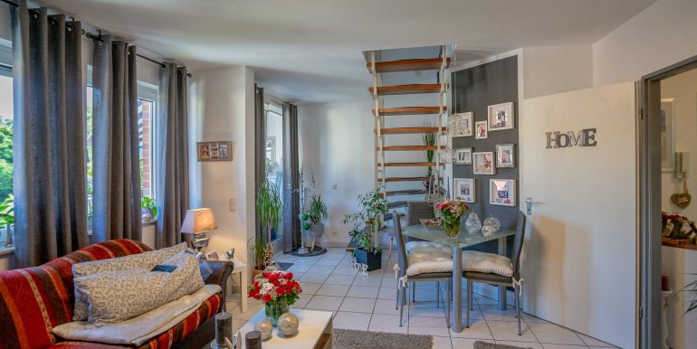 Wohnzimmer DG
