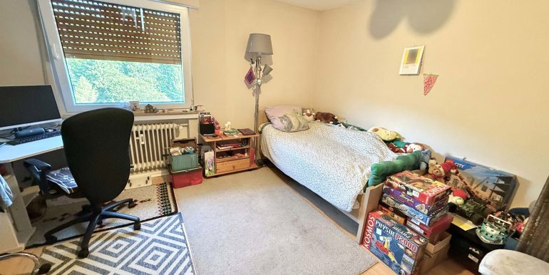 OG Mietwohnung Kinderzimmer