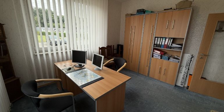 Büro-/Praxisfläche