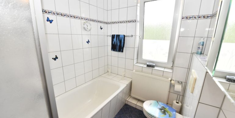 Wannenbad im Dachgeschoss
