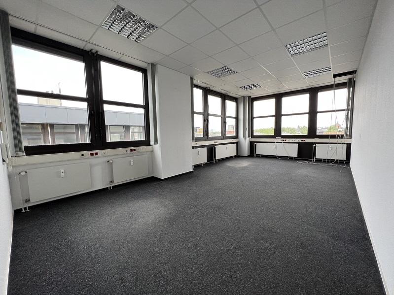 Eckbüro 2