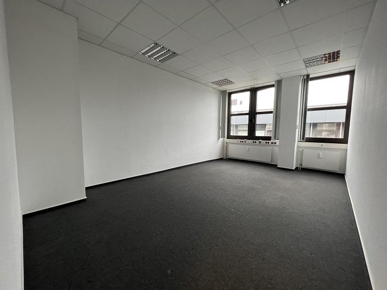 Büro 4