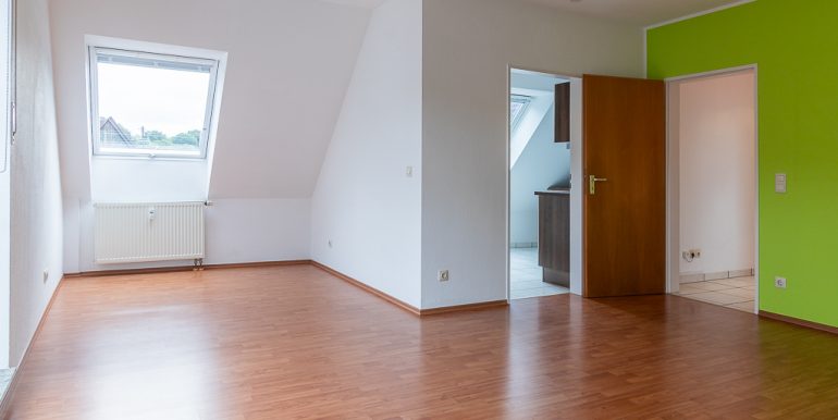 Wohn-/ Esszimmer