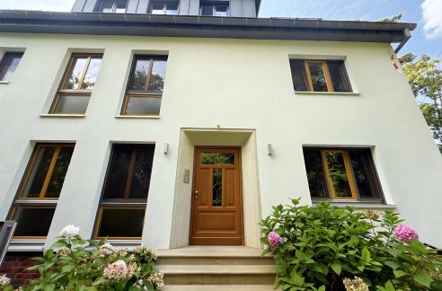 Straßenansicht
