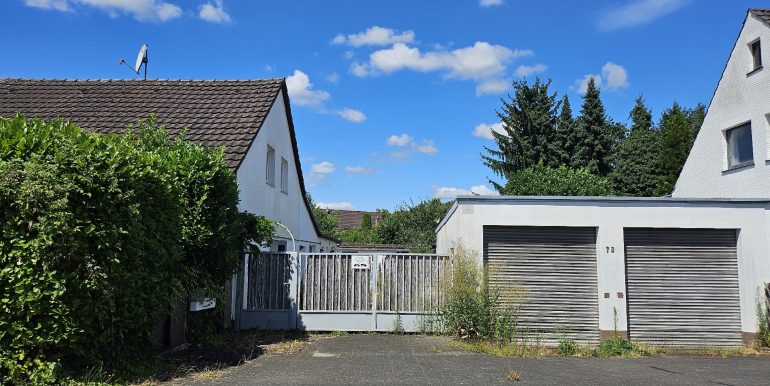 Straßenansicht