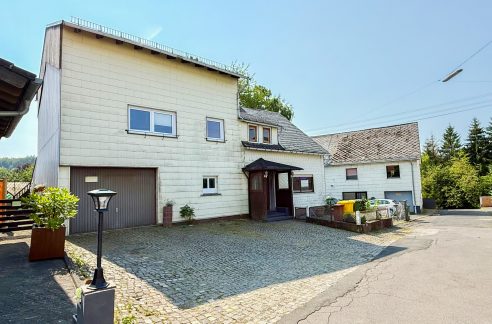 Straßenansicht