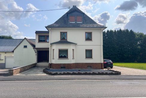 Straßenansicht