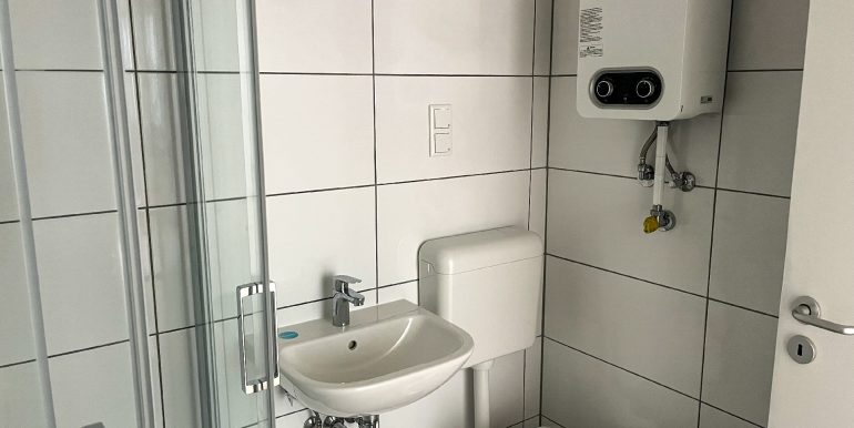 Modernes Duschbad