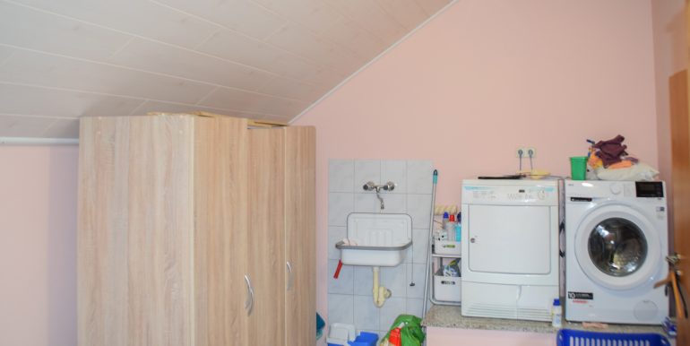 Hauswirtschaftsraum OG