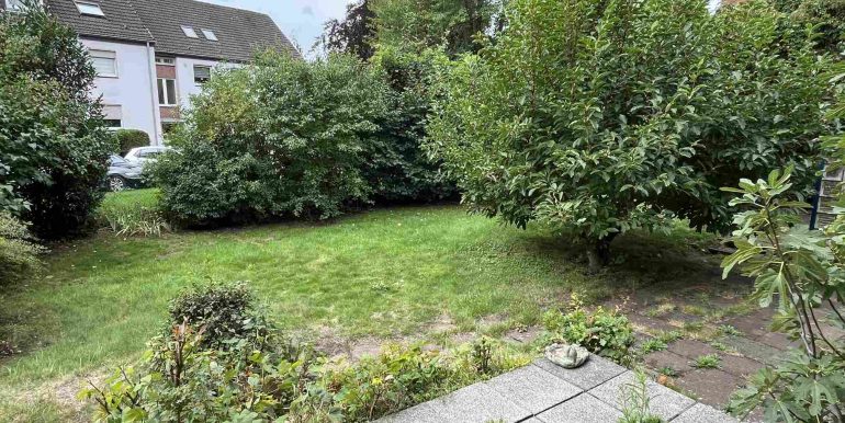 ...Austritt auf die Terrasse
