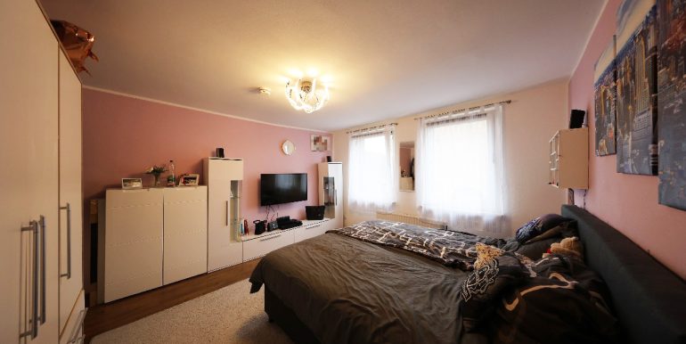 Schlafzimmer Dachgeschoss