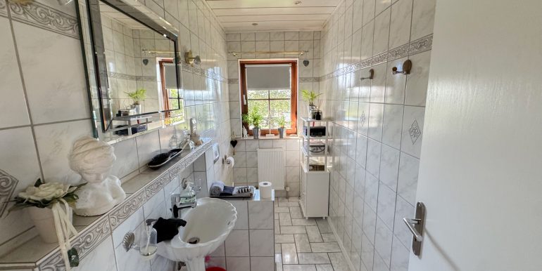 Gäste-WC EG