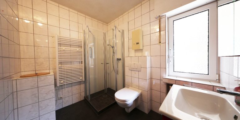 modernes Duschbad