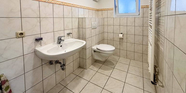 Badezimmer KG