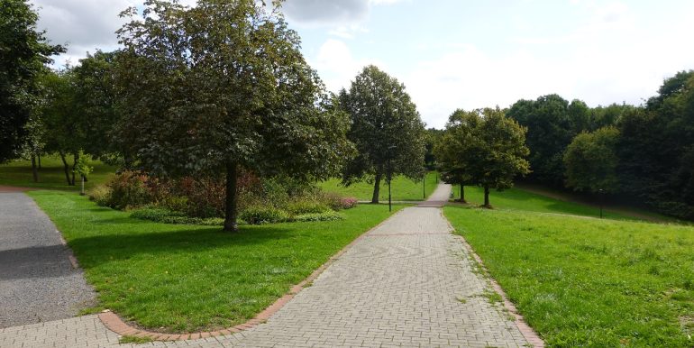 Nur wenige Schritte entfernt