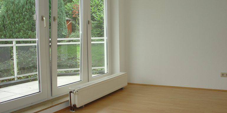 Schlafzimmer 2 leer