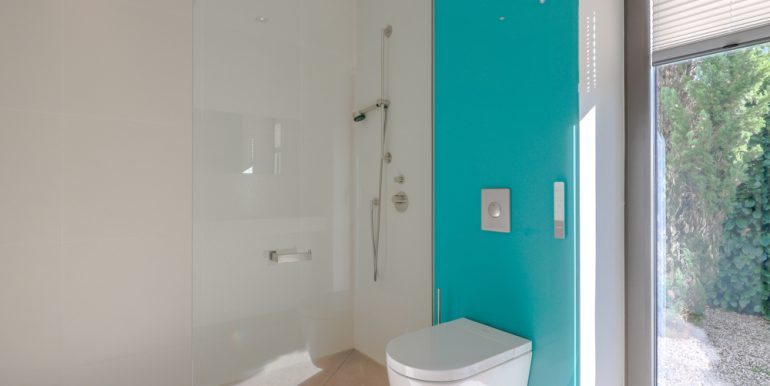 Badezimmer EG