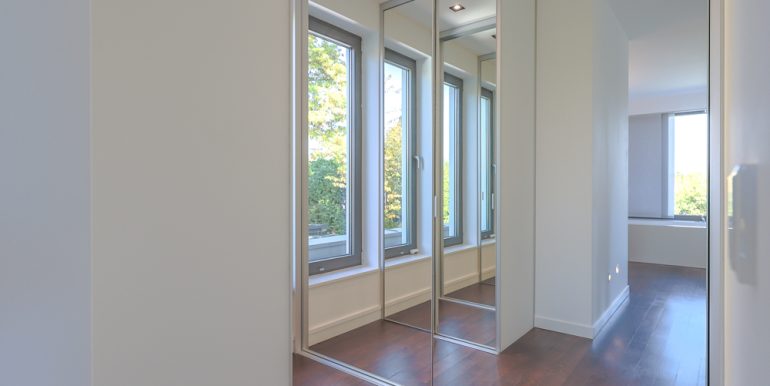 Ankleidezimmer OG