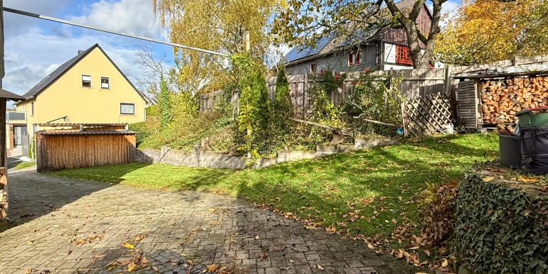 Vorderer Grundstücksbereich