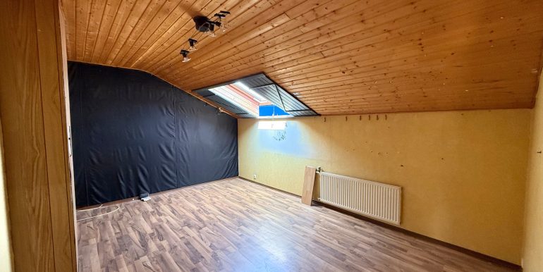 DG links Schlafzimmer (2)