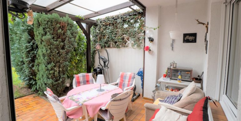 Die ca. 12,5 m² große Terrasse