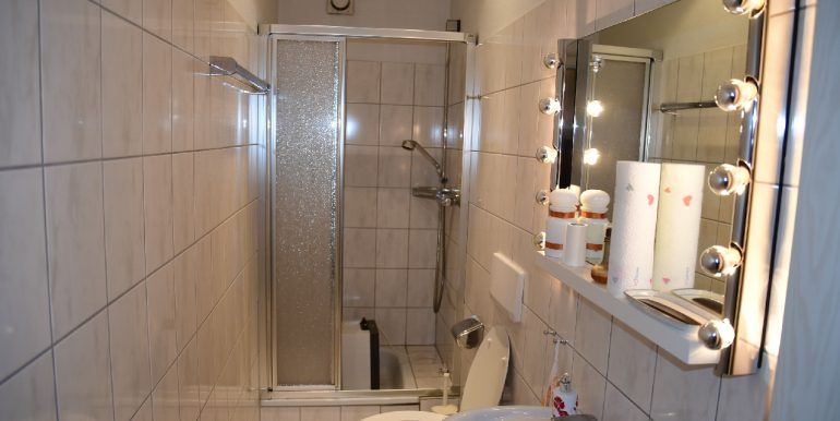 Gäste-Badezimmer im 2. Obergeschoss