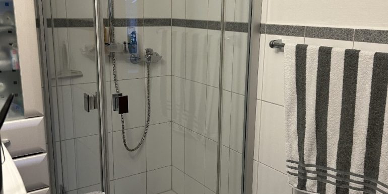 Badezimmer DG