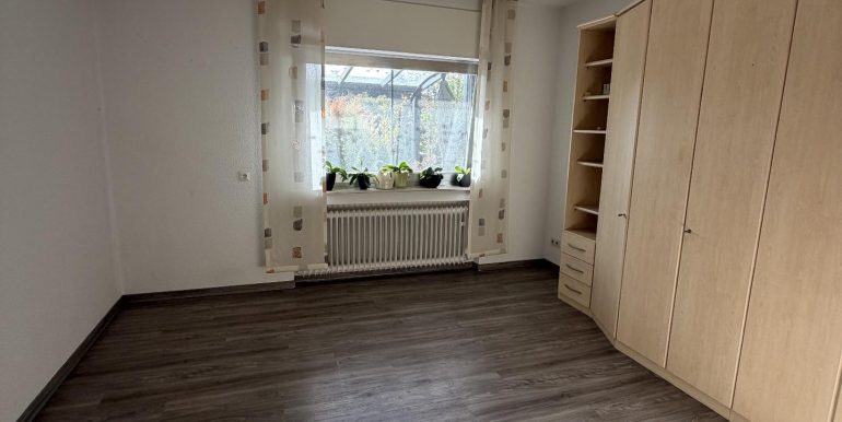 ...mit Blick in den Garten