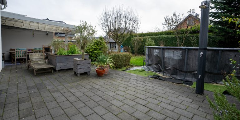 Terrasse und Gartenbereich