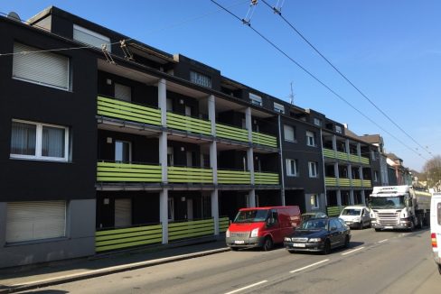 Außenansicht Straßenseite